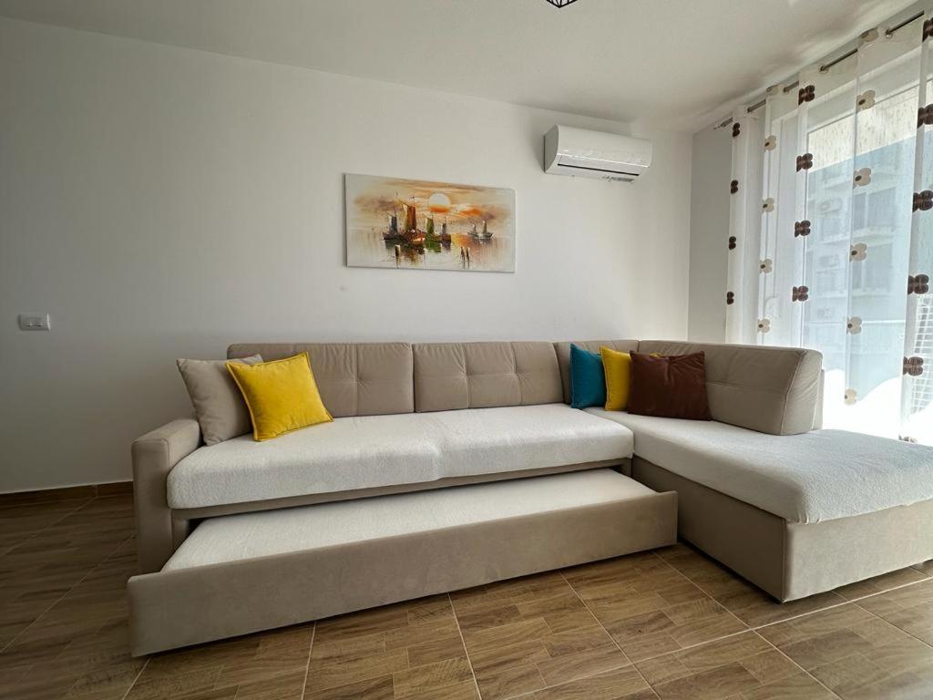 Apartament Sea View Mario's *